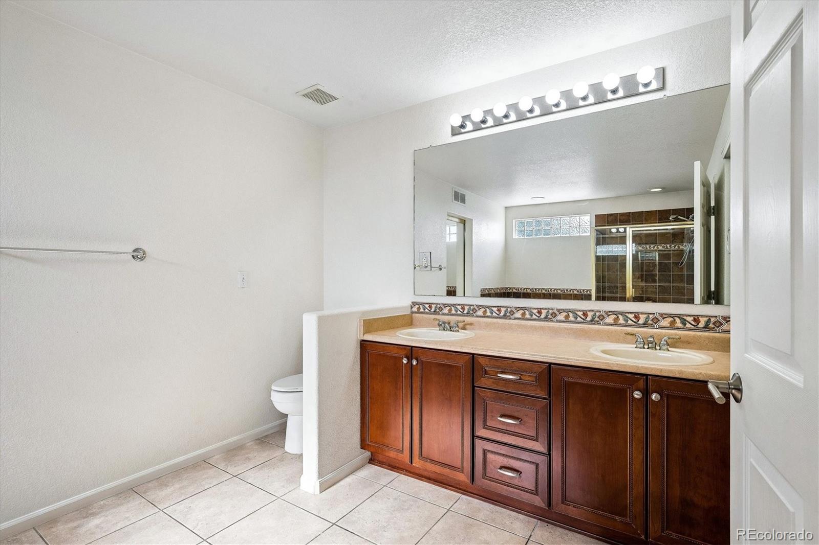 5206 Perth Court Denver CO 80249