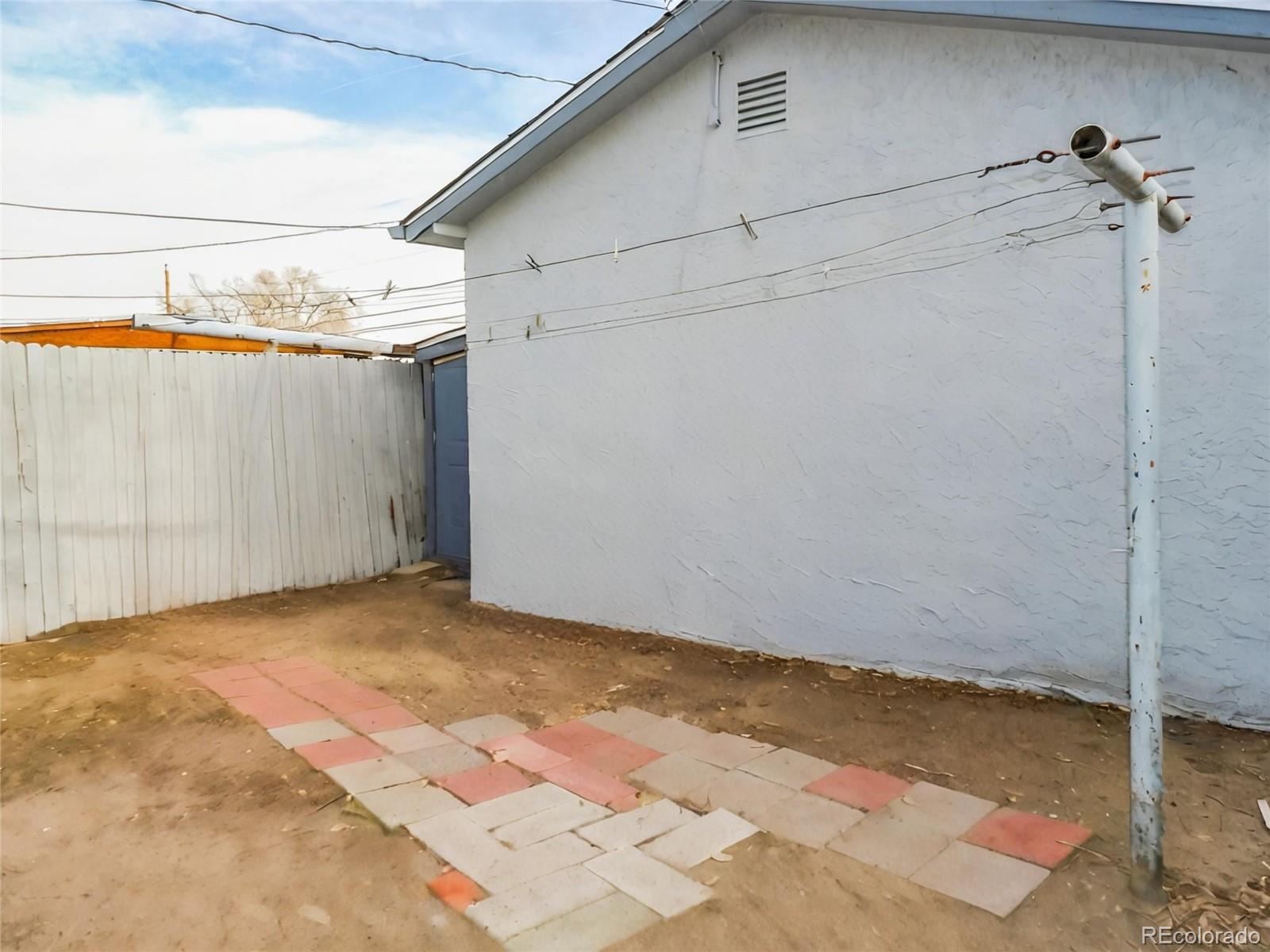 910 Elm Street Pueblo CO 81004