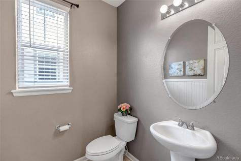 6563 S Little River Way Aurora CO 80016