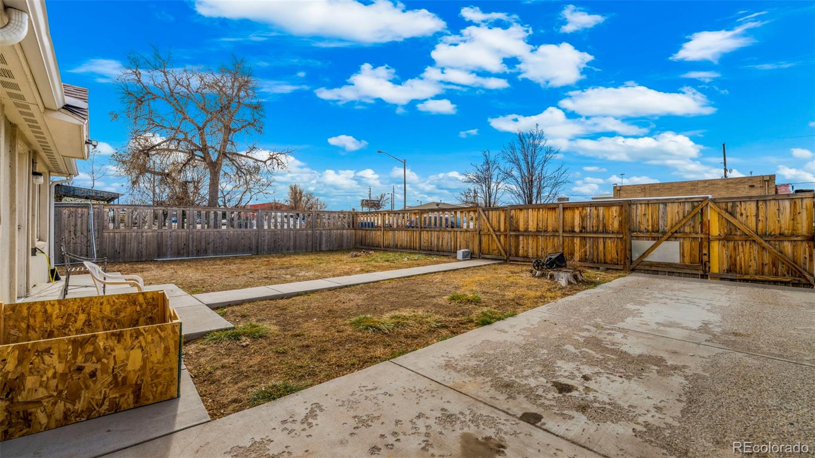 5322 Lincoln Street Denver CO 80216
