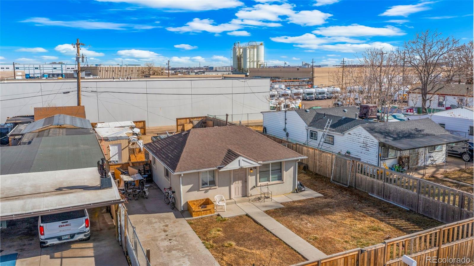 5322 Lincoln Street Denver CO 80216