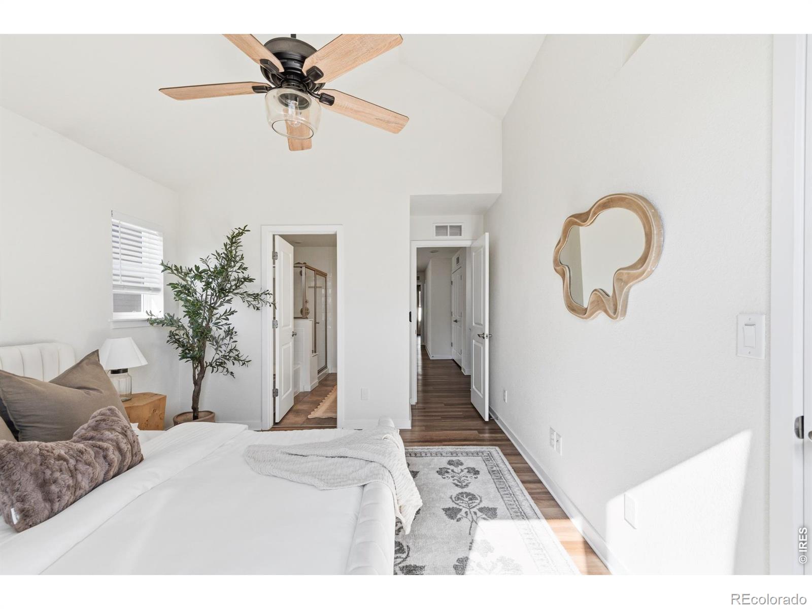 2827 S Fox Street Englewood CO 80110