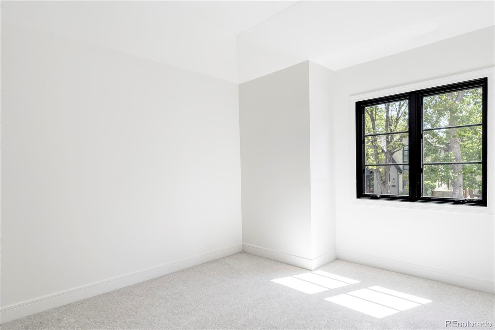 1059 S York Street Denver CO 80209