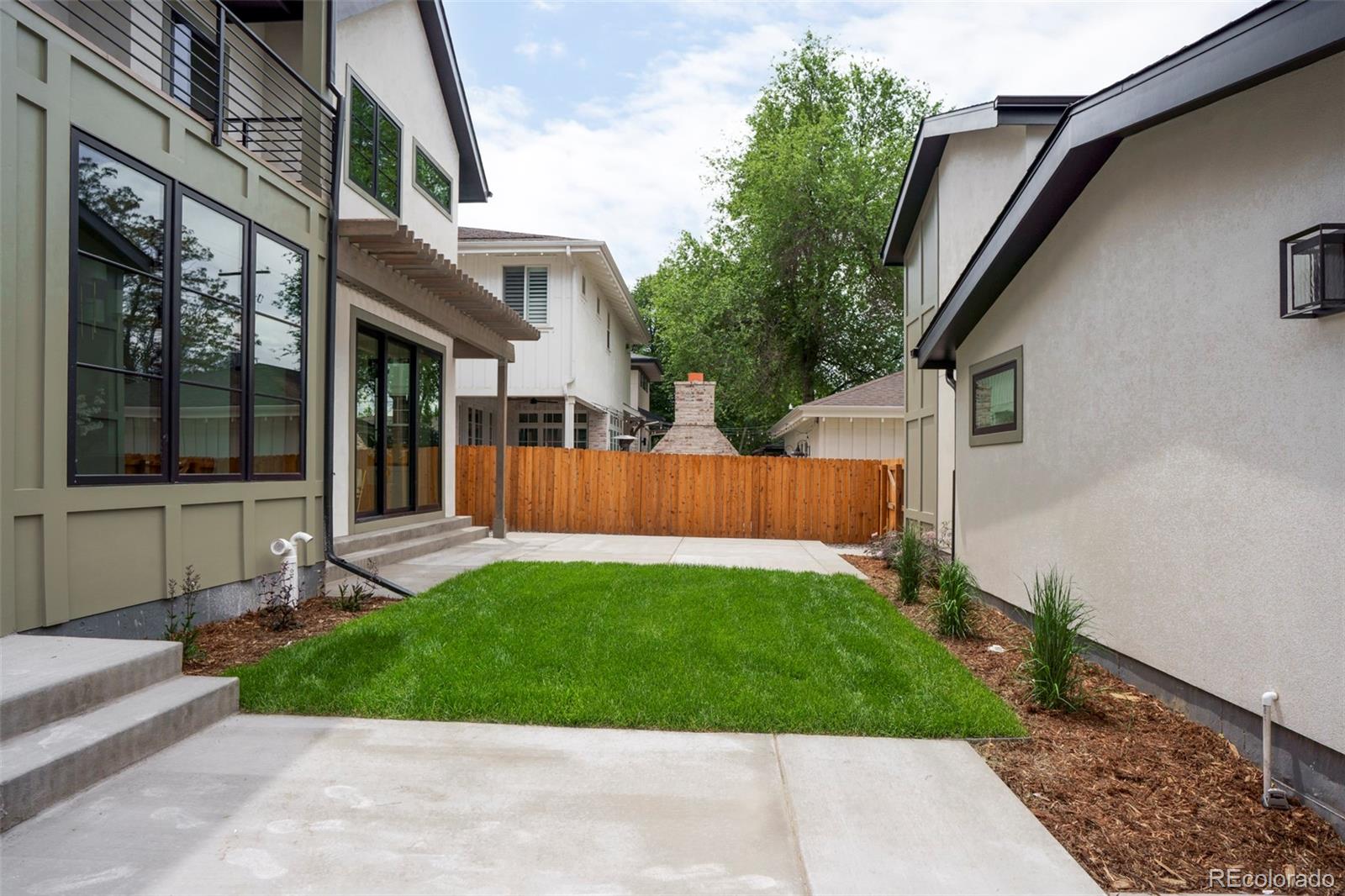 1059 S York Street Denver CO 80209