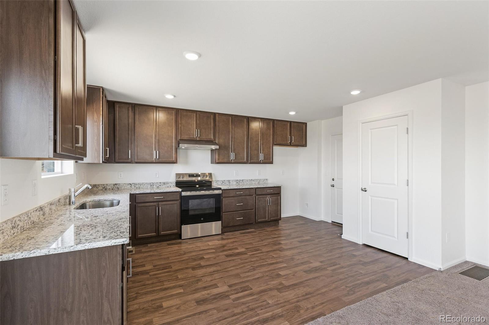 1662 S Gold Bug Way Aurora CO 80018
