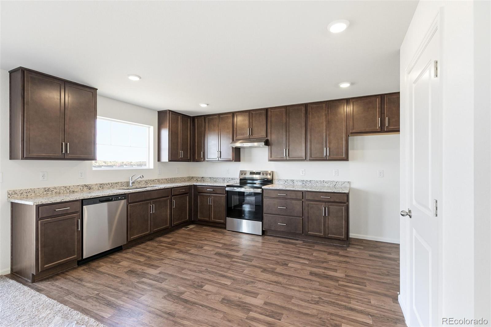 1662 S Gold Bug Way Aurora CO 80018