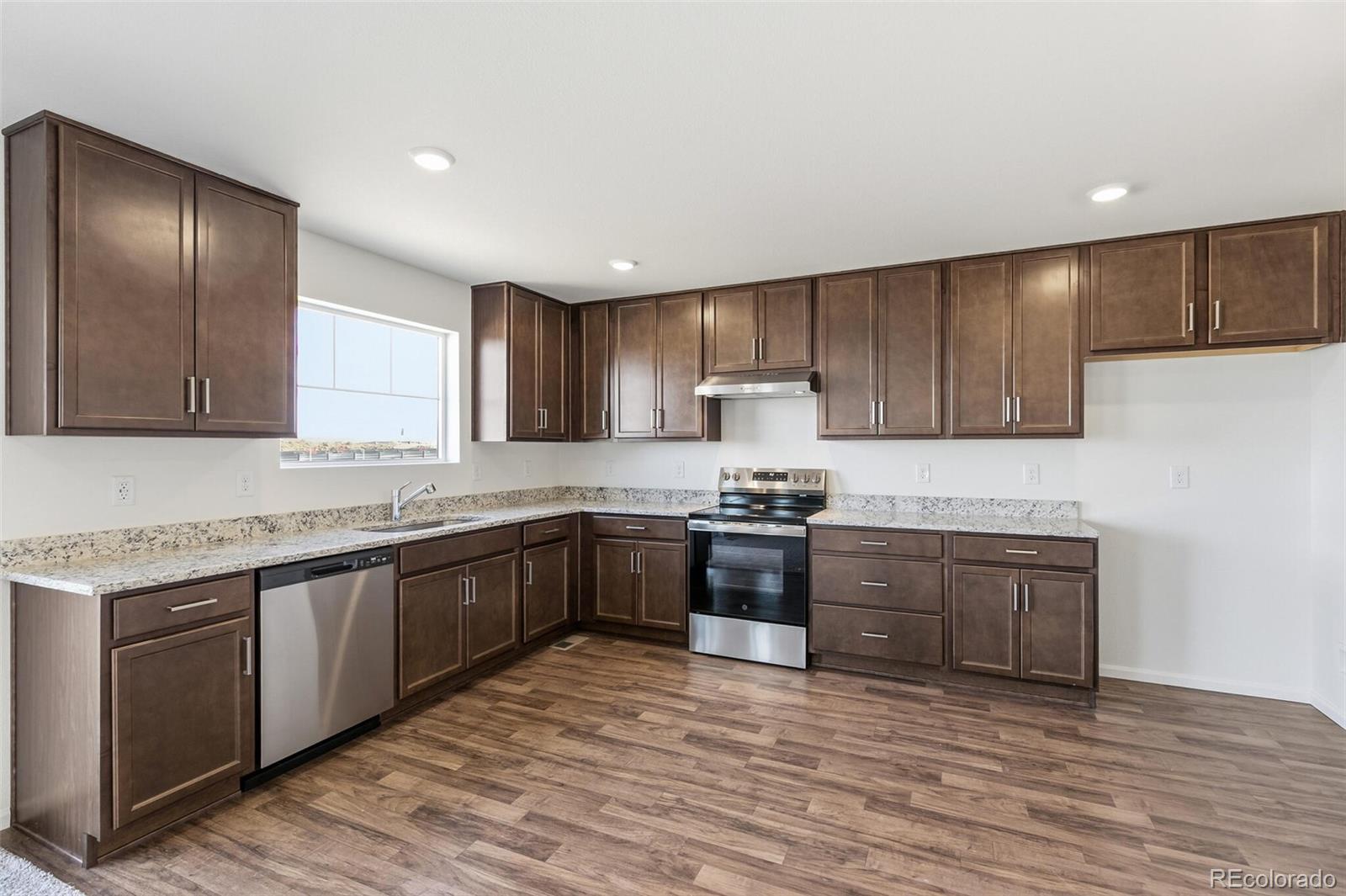 1662 S Gold Bug Way Aurora CO 80018