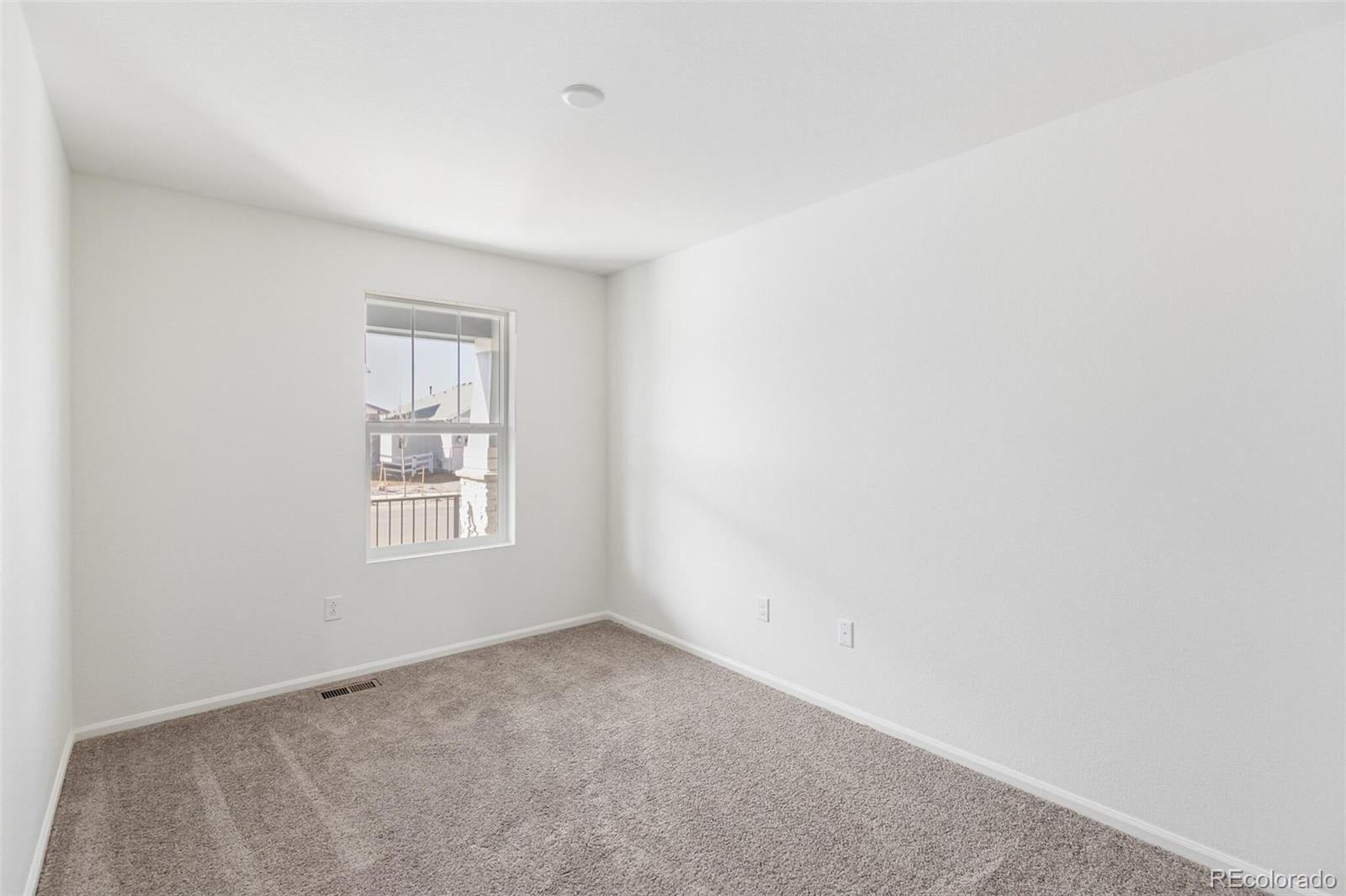 1662 S Gold Bug Way Aurora CO 80018