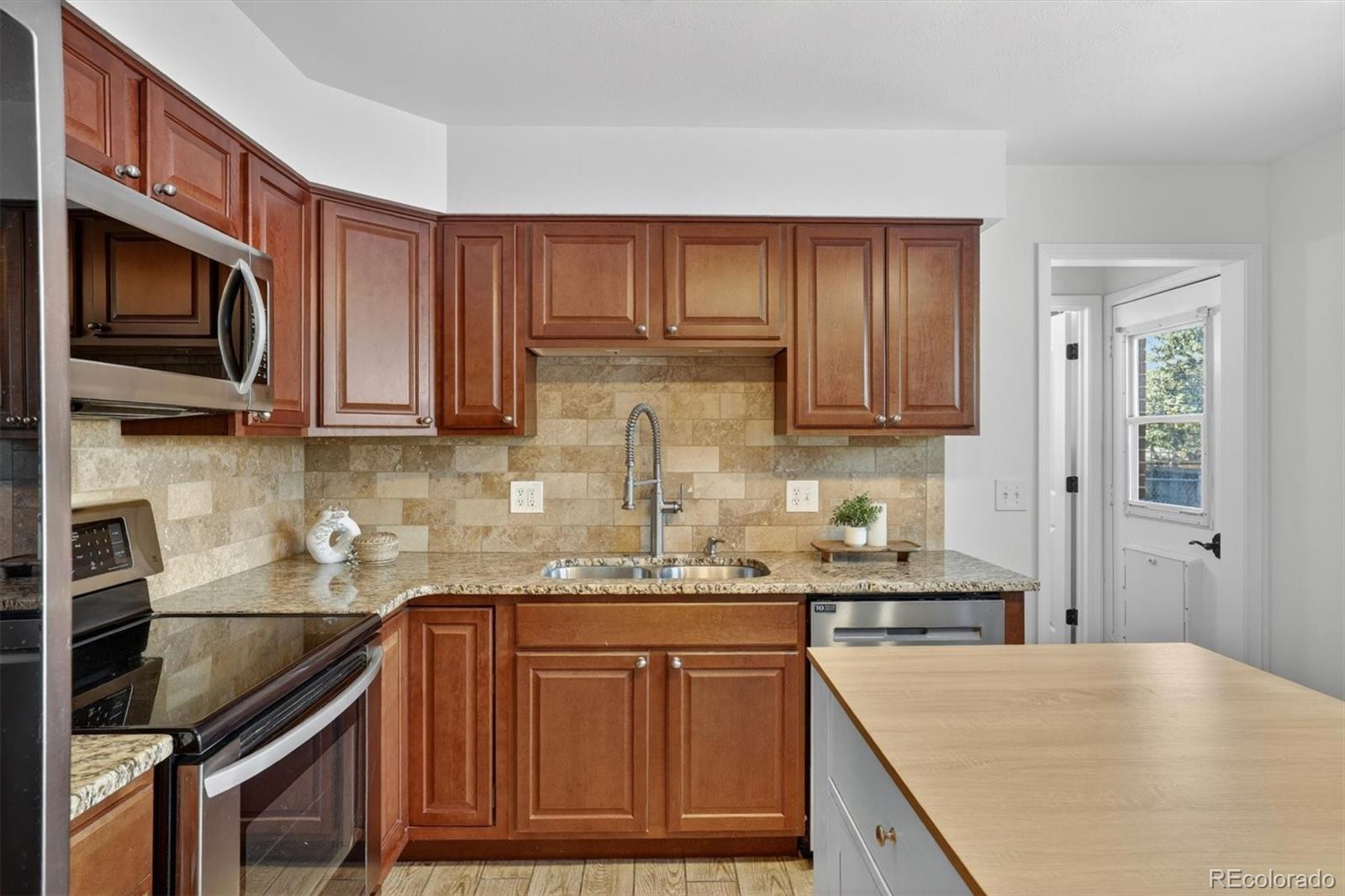 1348 S Drexel Way Lakewood CO 80232
