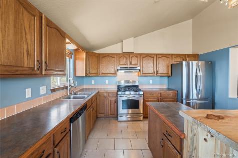 6037 Ranch Road Hartsel CO 80449