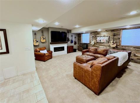 472 Durango Avenue Broomfield CO 80020