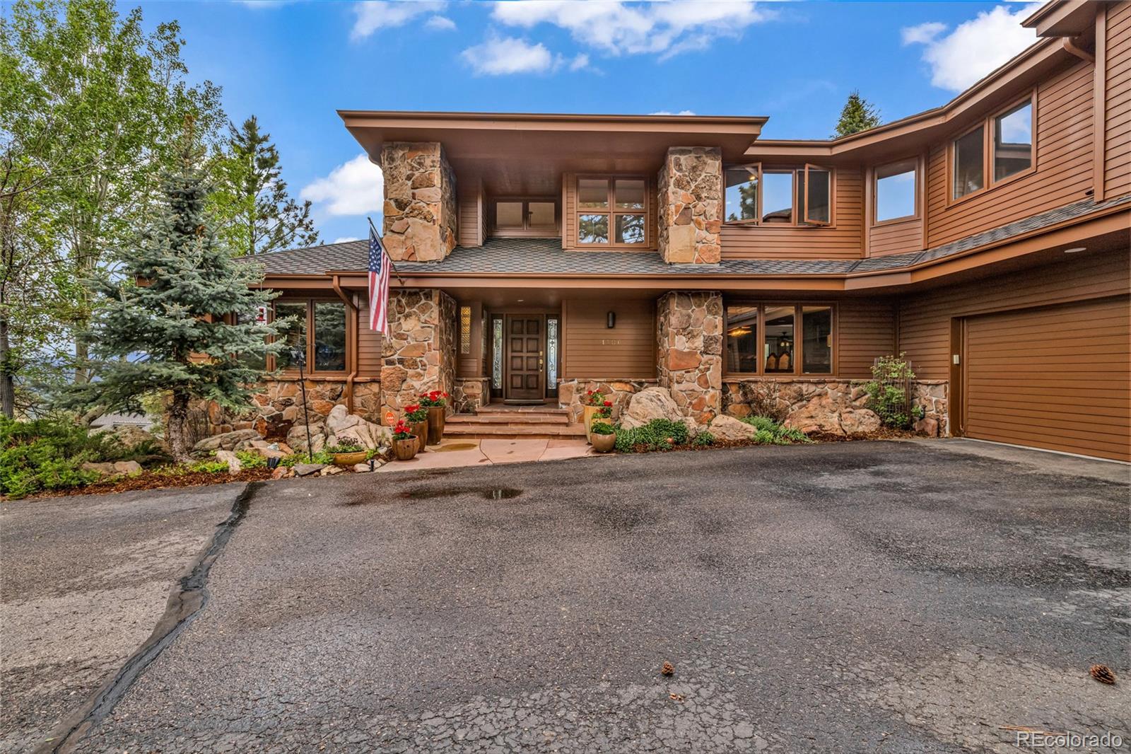 1306 Preserve Circle Golden CO 80401