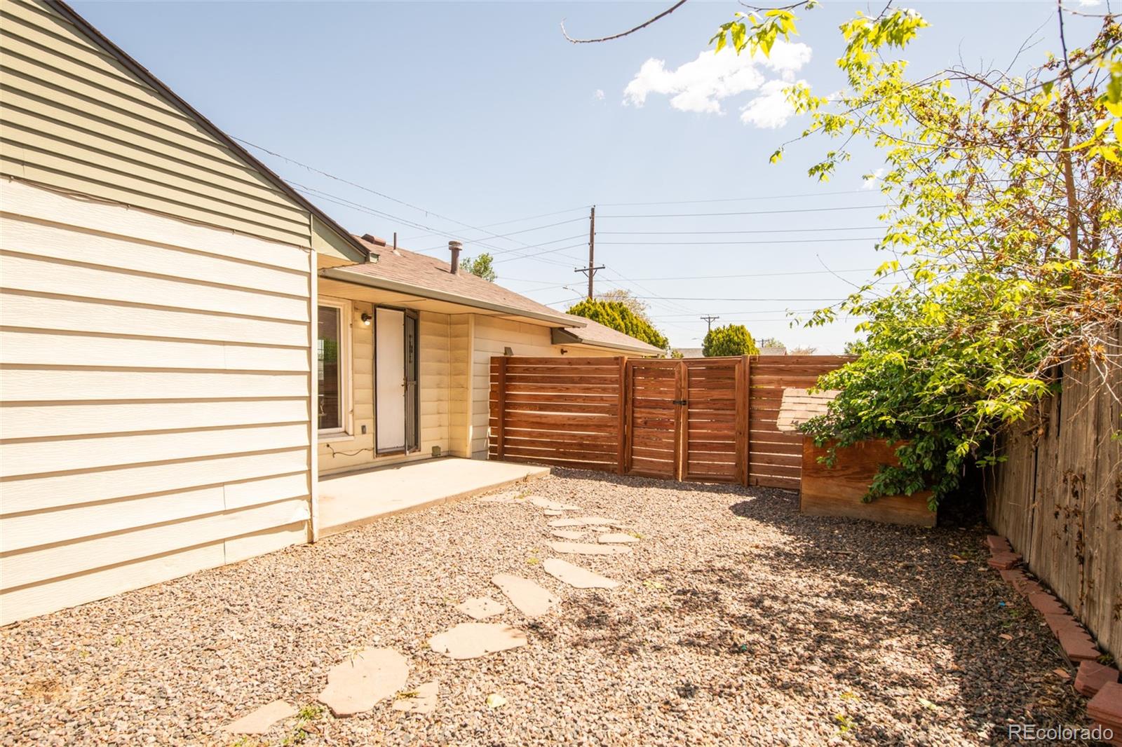 2690 E 49th Avenue Denver CO 80216