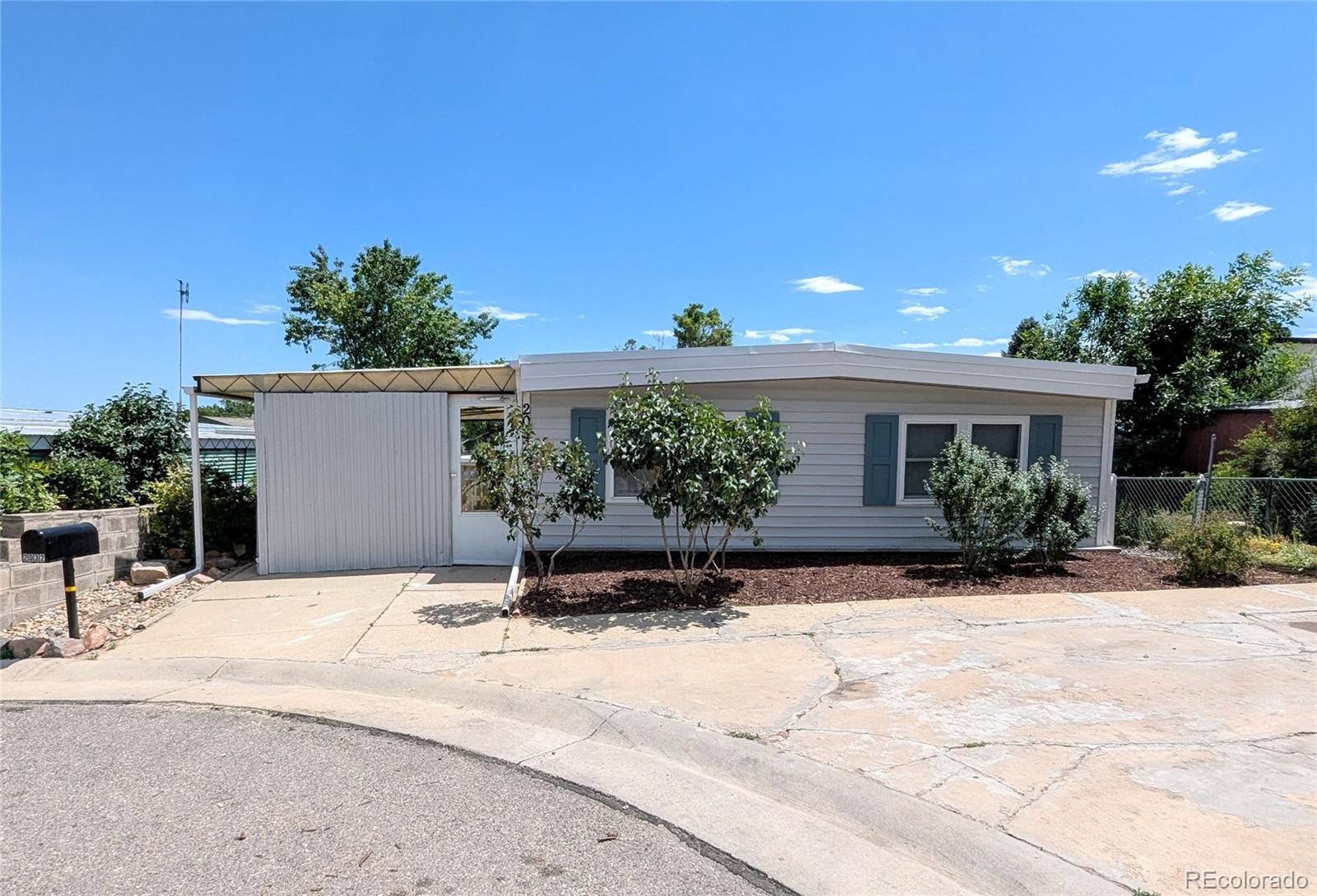 2032 Tulane Street Denver CO 80260