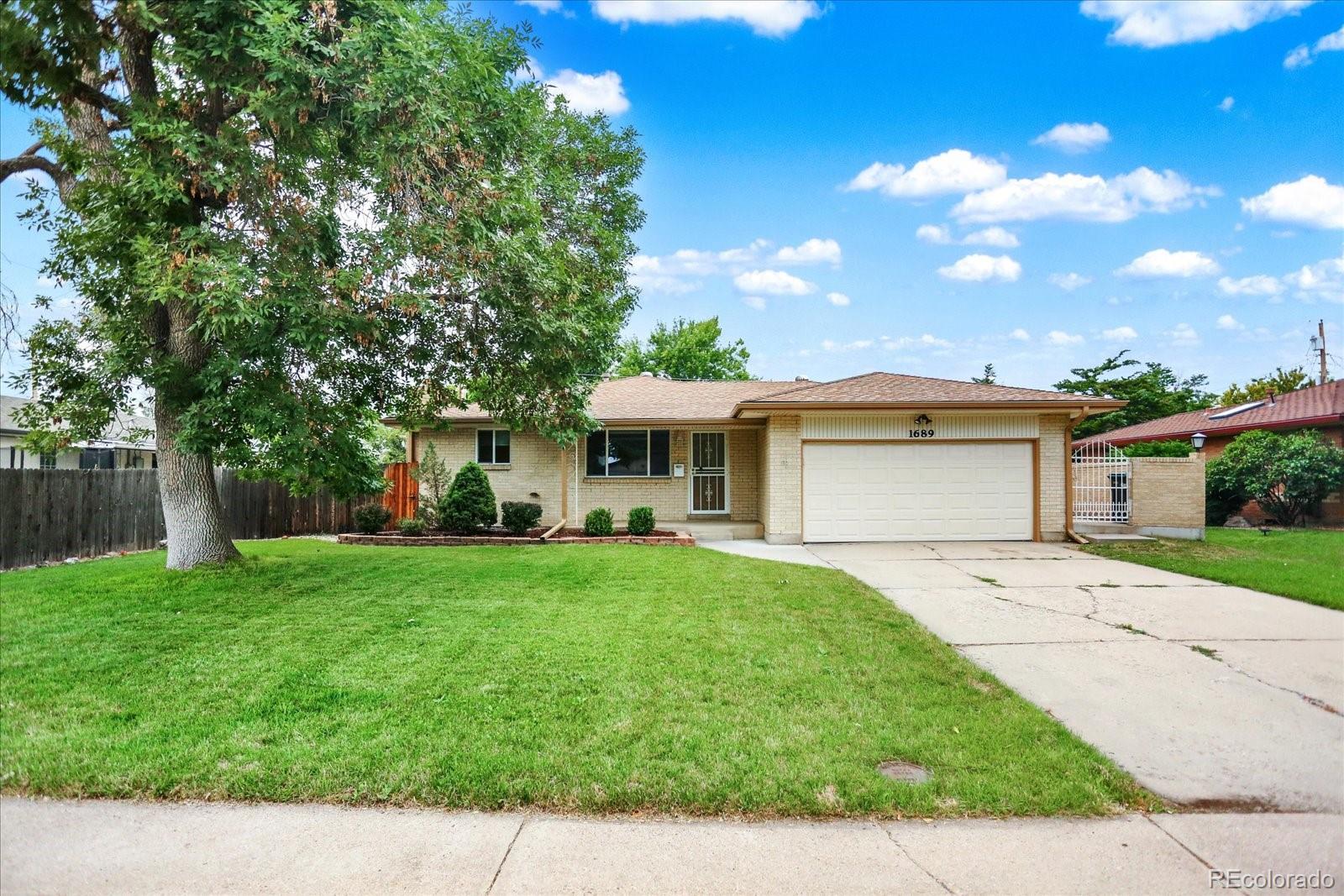 1689 S Dudley Court Lakewood CO 80232
