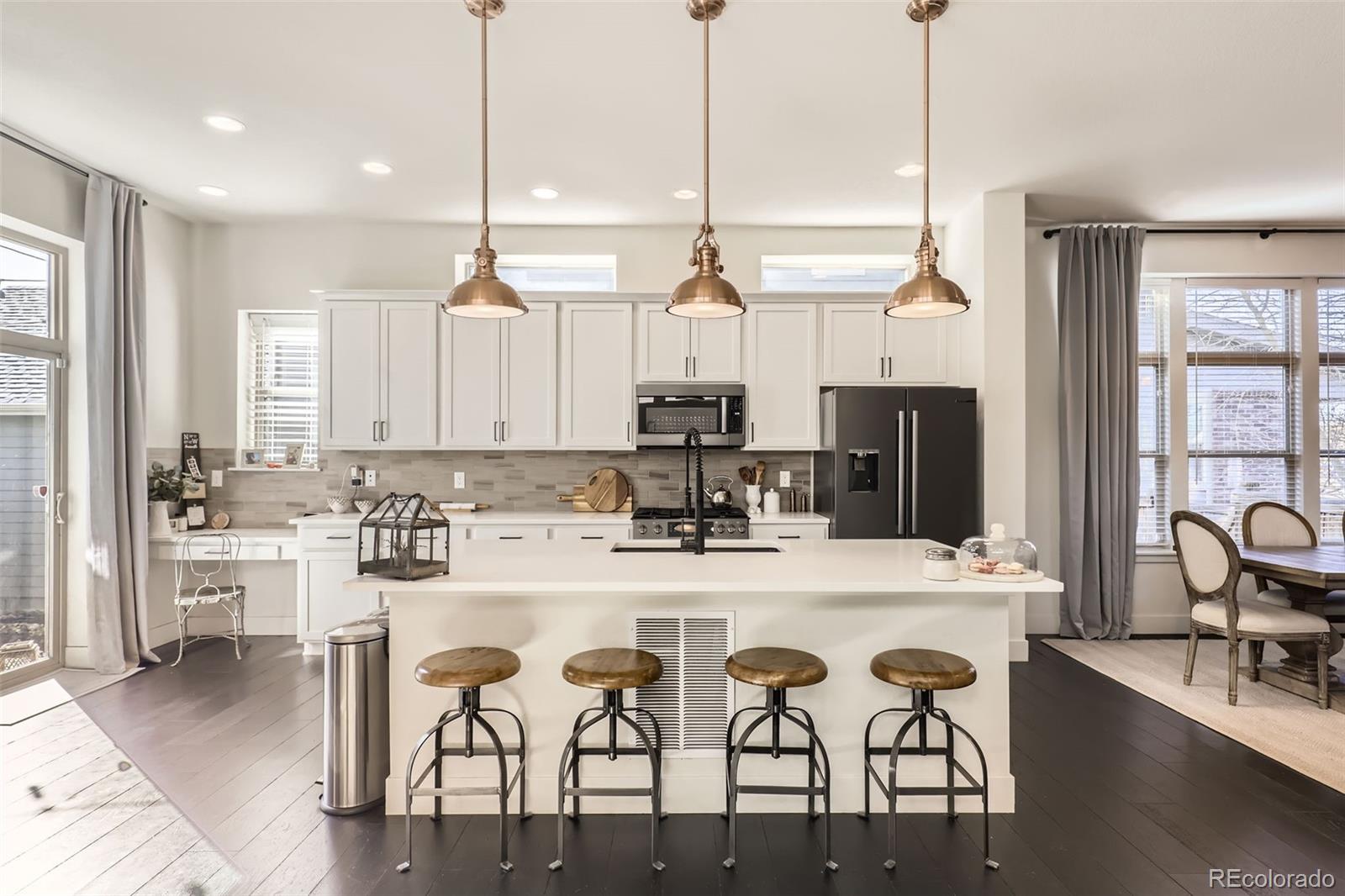 2572 Iola Street Aurora CO 80010