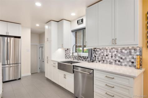 6801 S Marion Circle W Centennial CO 80122