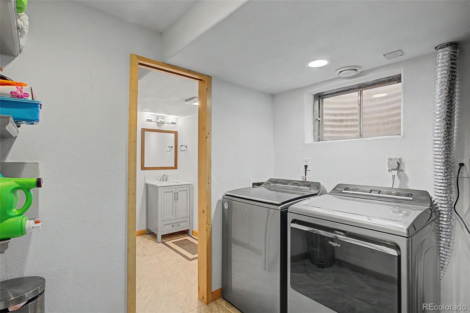 20950 E Ida Avenue Centennial CO 80015
