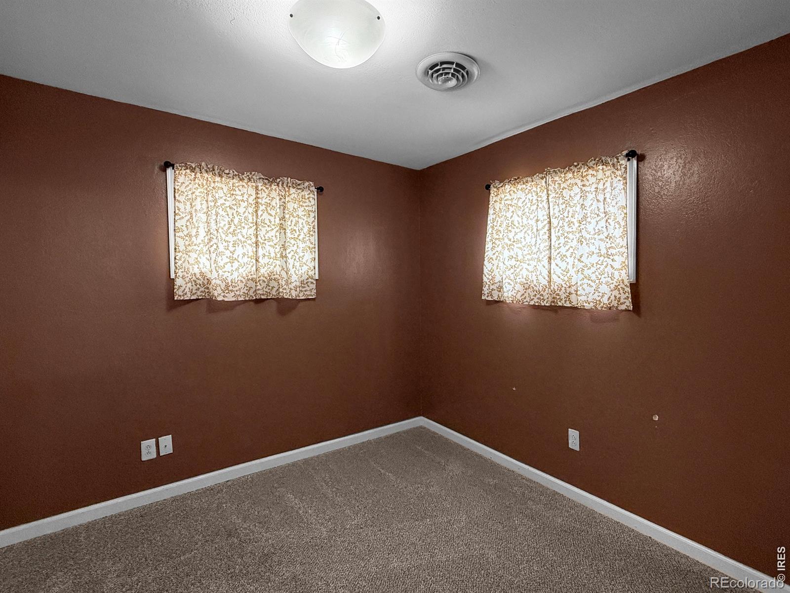 512 Cleveland Street Sterling CO 80751