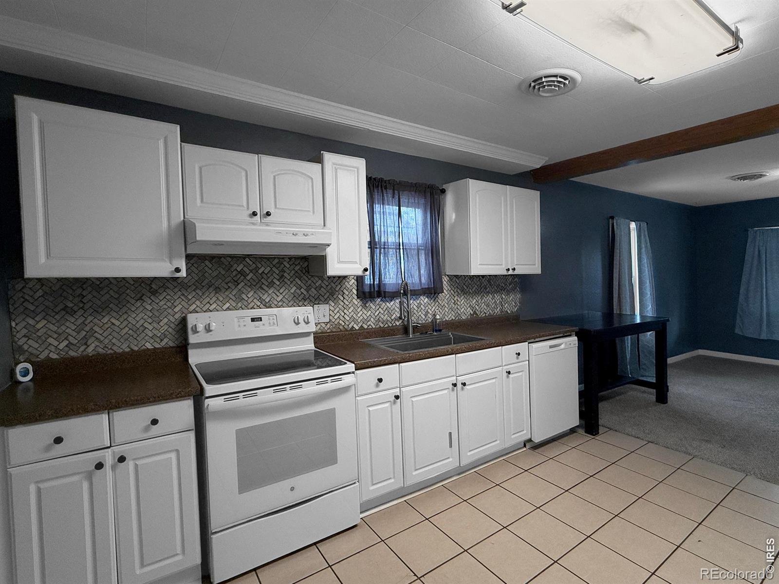 512 Cleveland Street Sterling CO 80751
