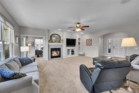 6349 S Old Hammer Way Aurora CO 80016