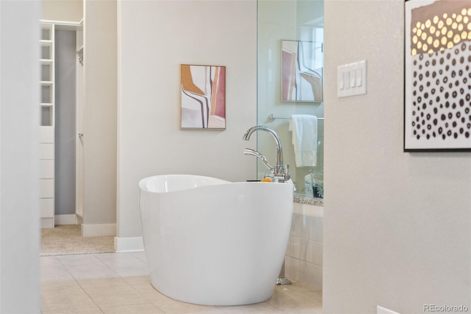 27620 E Lakeview Drive Aurora CO 80016