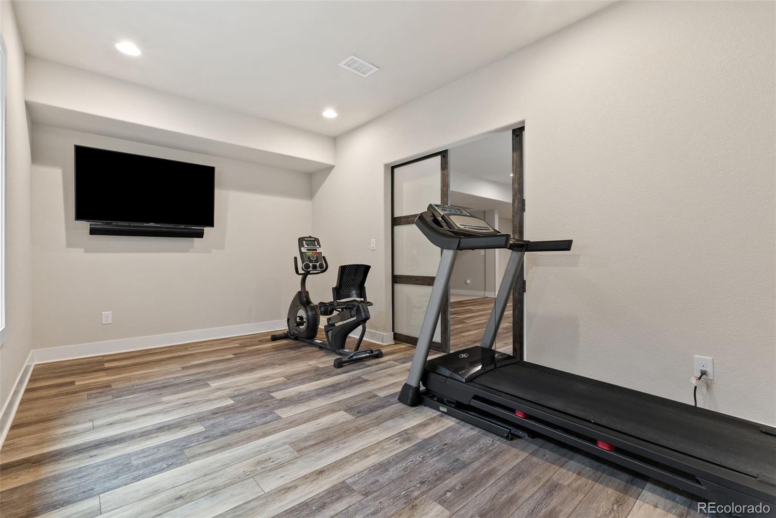 27620 E Lakeview Drive Aurora CO 80016