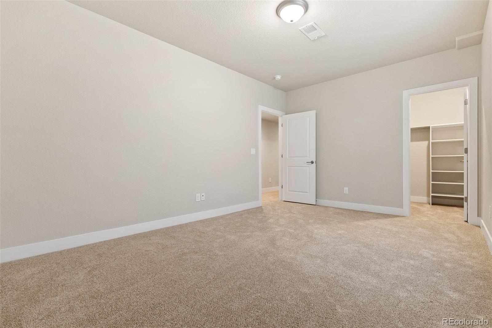 27620 E Lakeview Drive Aurora CO 80016