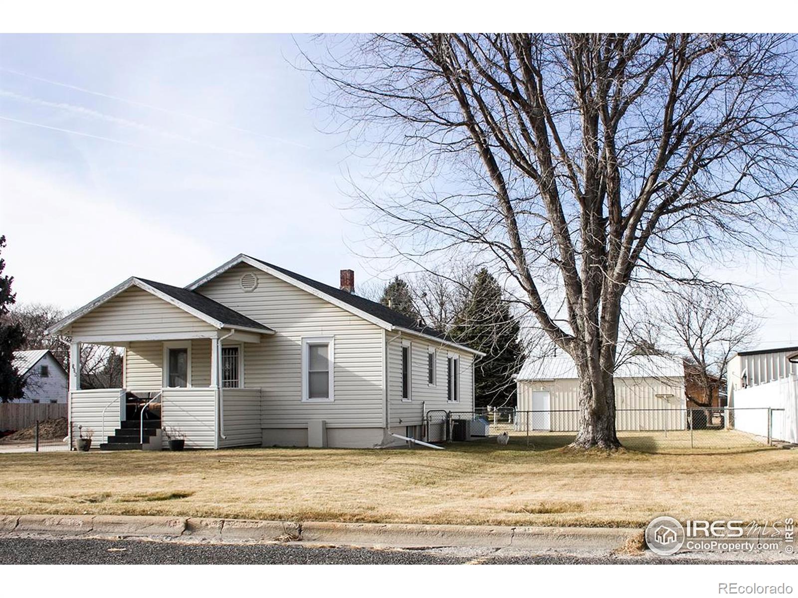329 N Wallace Avenue Haxtun CO 80731