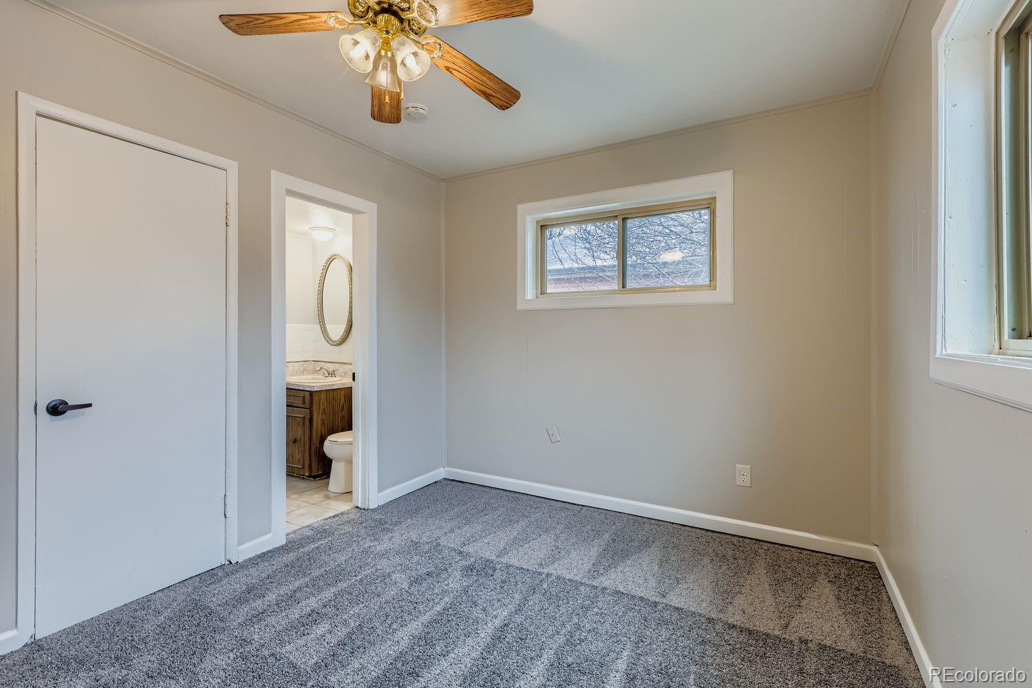 929 Quentin Street Aurora CO 80011