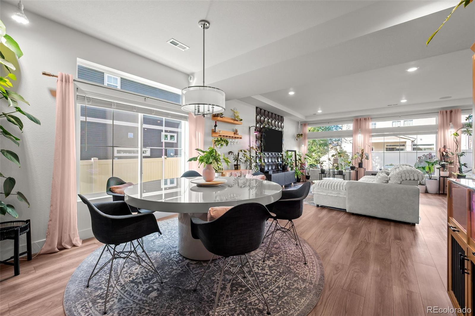 22245 E 45th Avenue Aurora CO 80019