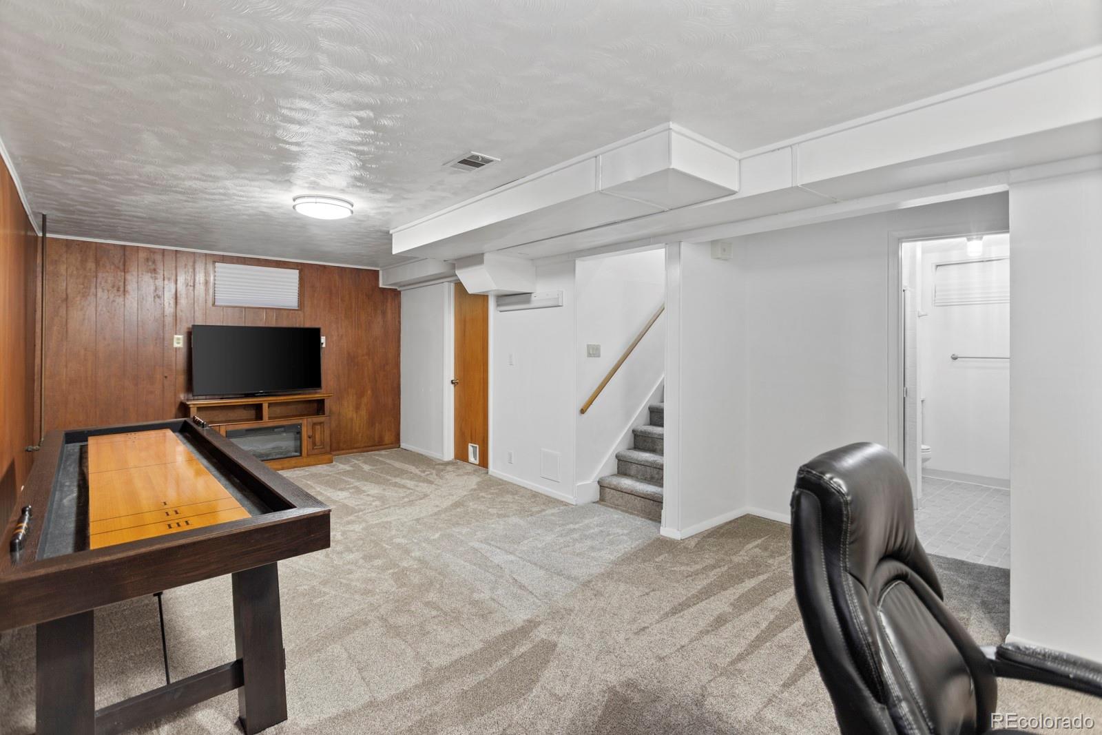 241 E 105th Avenue Northglenn CO 80233
