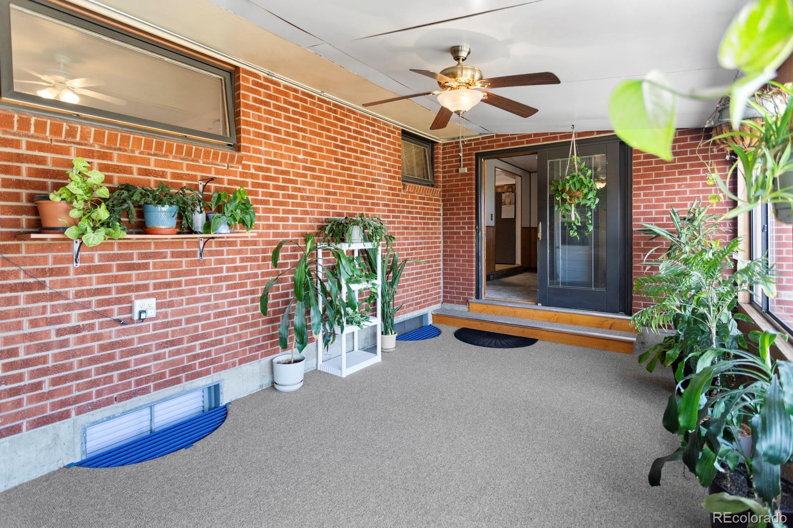 241 E 105th Avenue Northglenn CO 80233