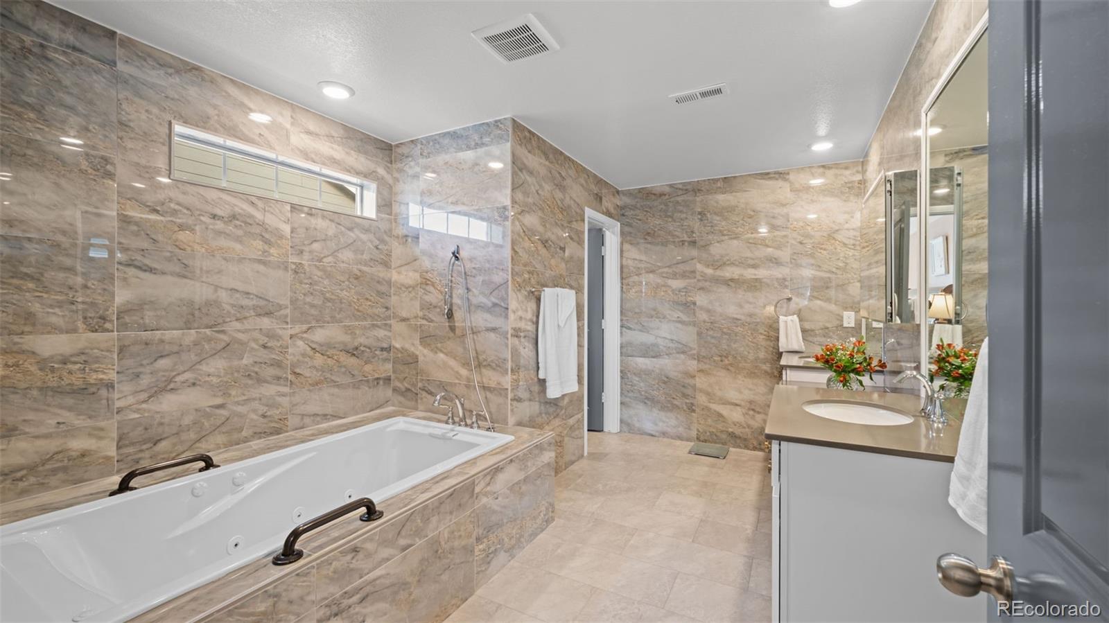 12842 Bay Street Firestone CO 80504