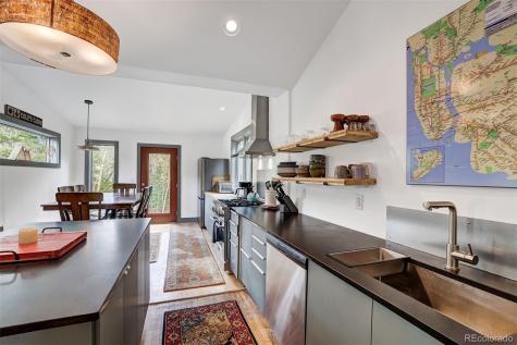 3049 Cr-6 Alma CO 80440