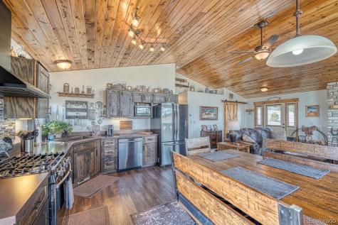 7103 Ranch Road Hartsel CO 80449