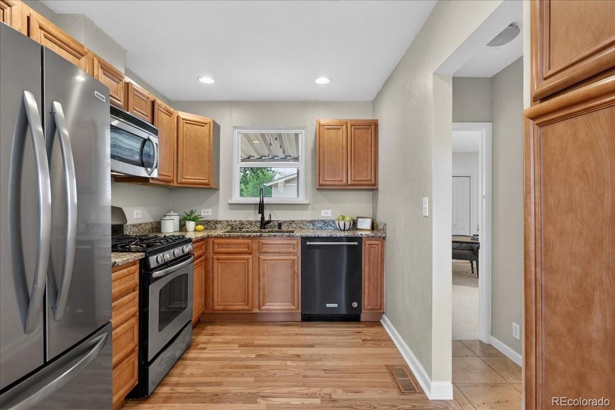 2817 N Steele Street Denver CO 80205