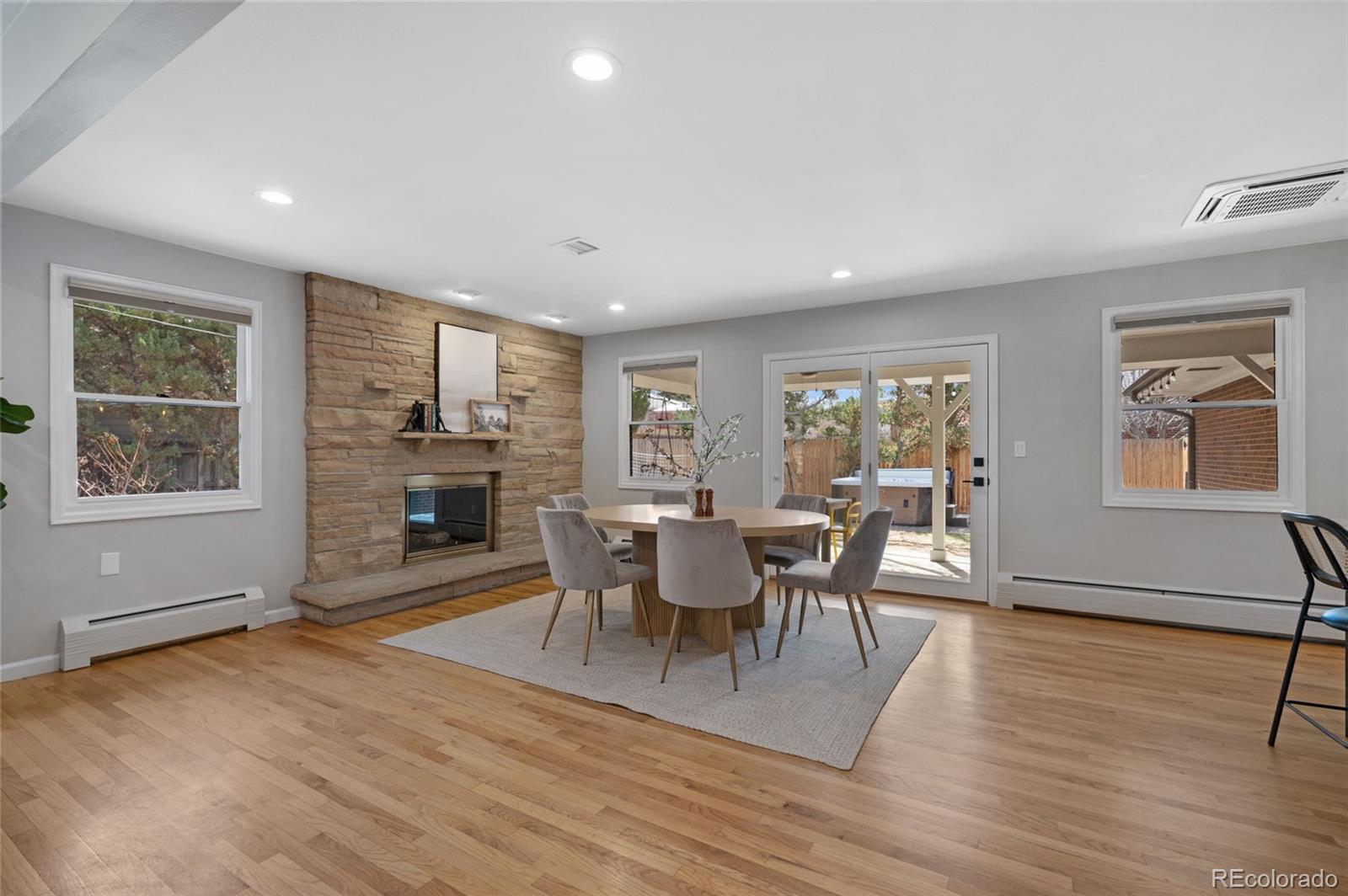 2738 S Langley Court Denver CO 80210