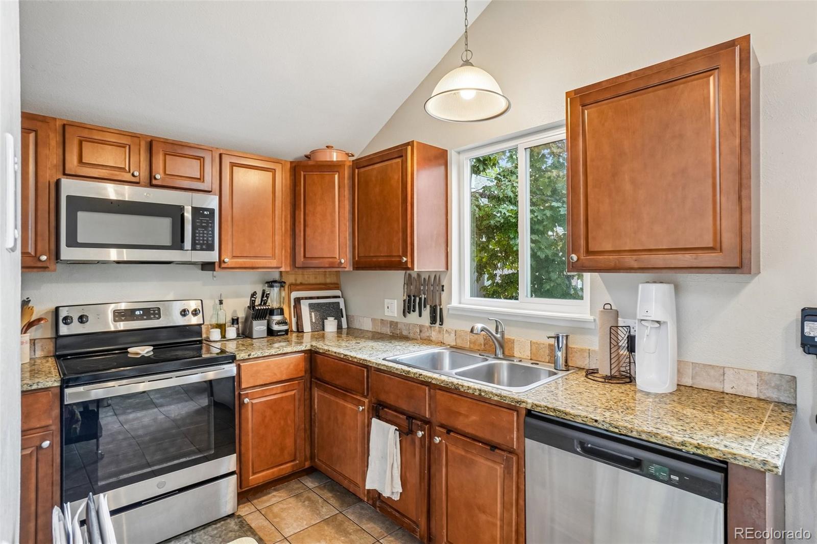 3850 S Genoa Court Aurora CO 80013