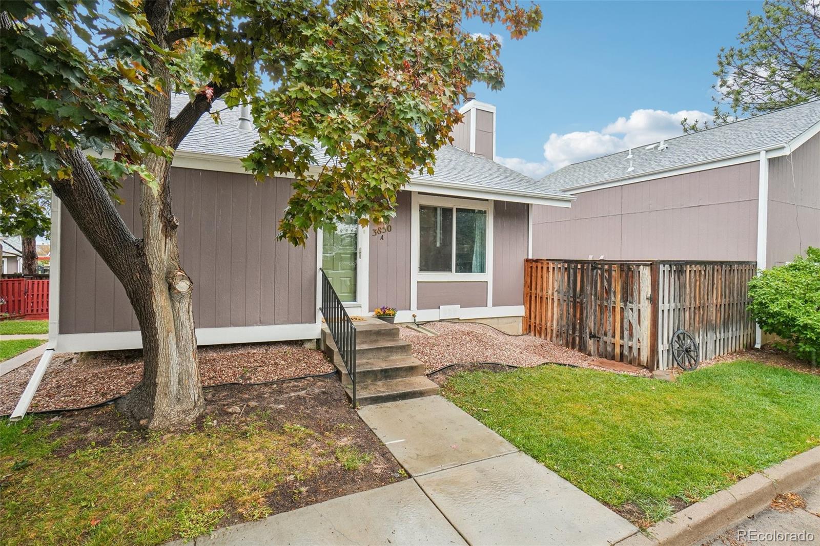 3850 S Genoa Court Aurora CO 80013