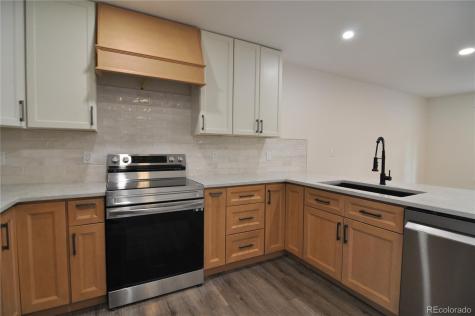 995 Oakwood Drive Castle Rock CO 80104