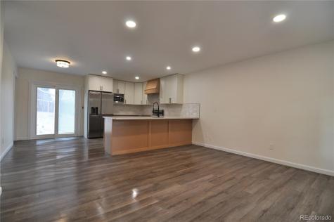 995 Oakwood Drive Castle Rock CO 80104