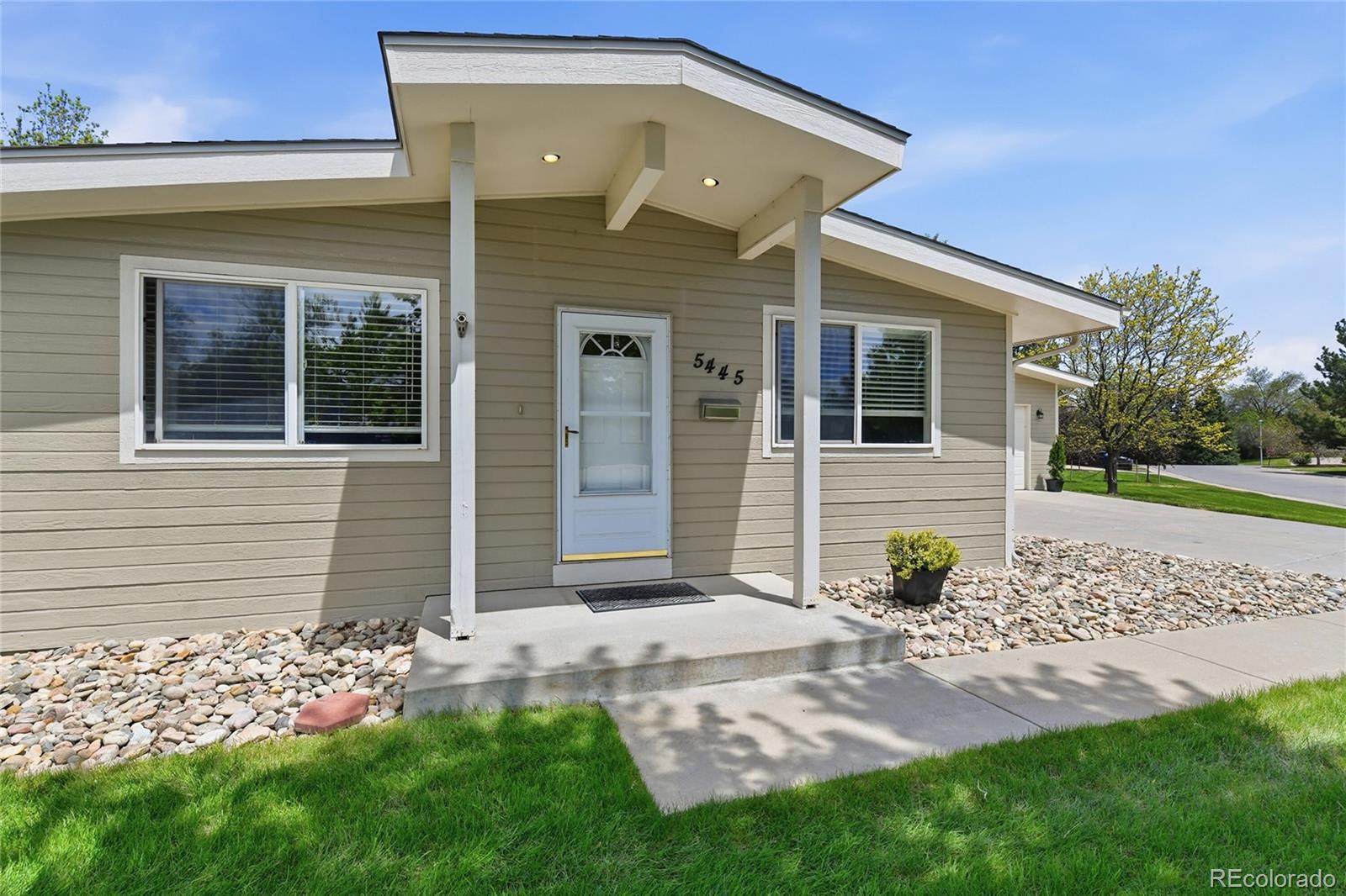 5445 W Caryl Place Littleton CO 80128