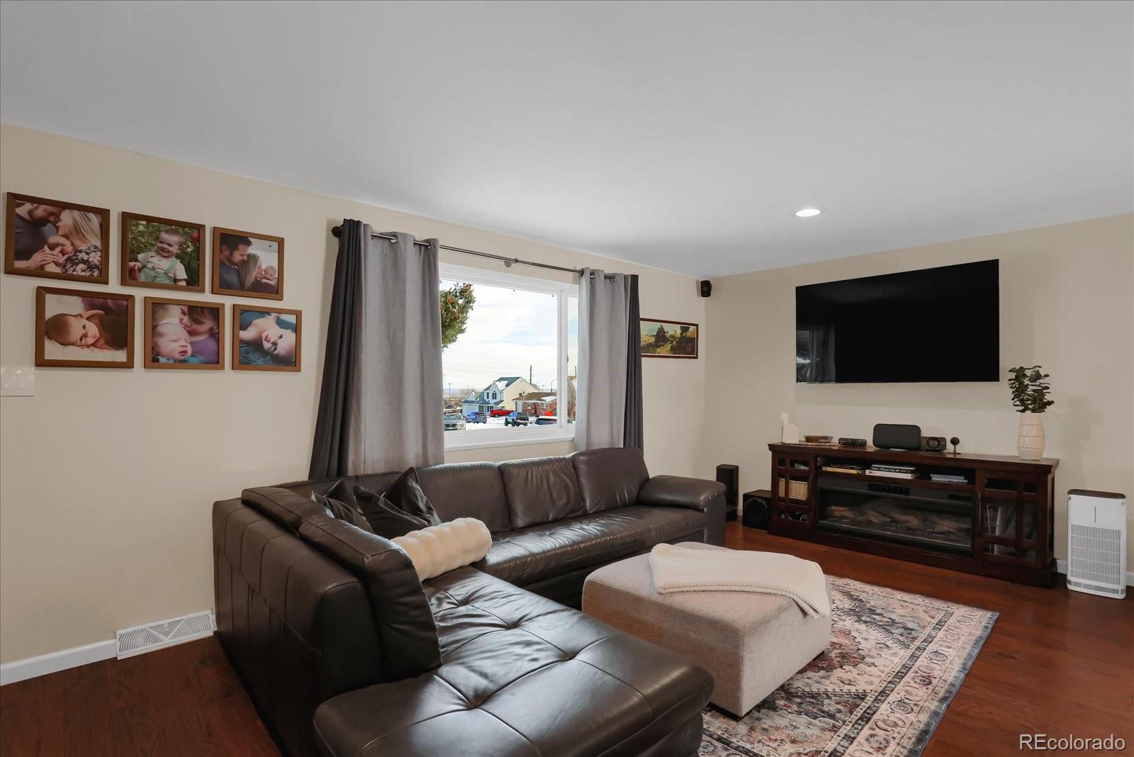 9581 Green Court Westminster CO 80031