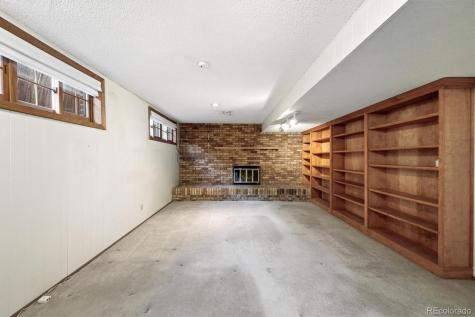 8051 Greenwood Court Denver CO 80221