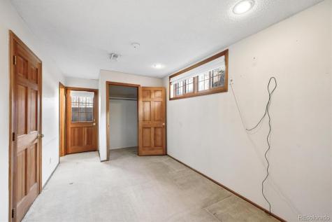 8051 Greenwood Court Denver CO 80221