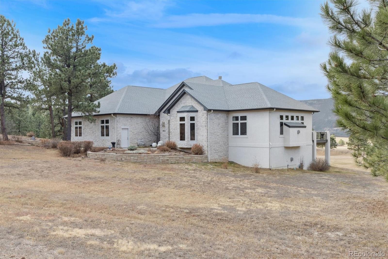 8061 Sugarloaf Road Larkspur CO 80118