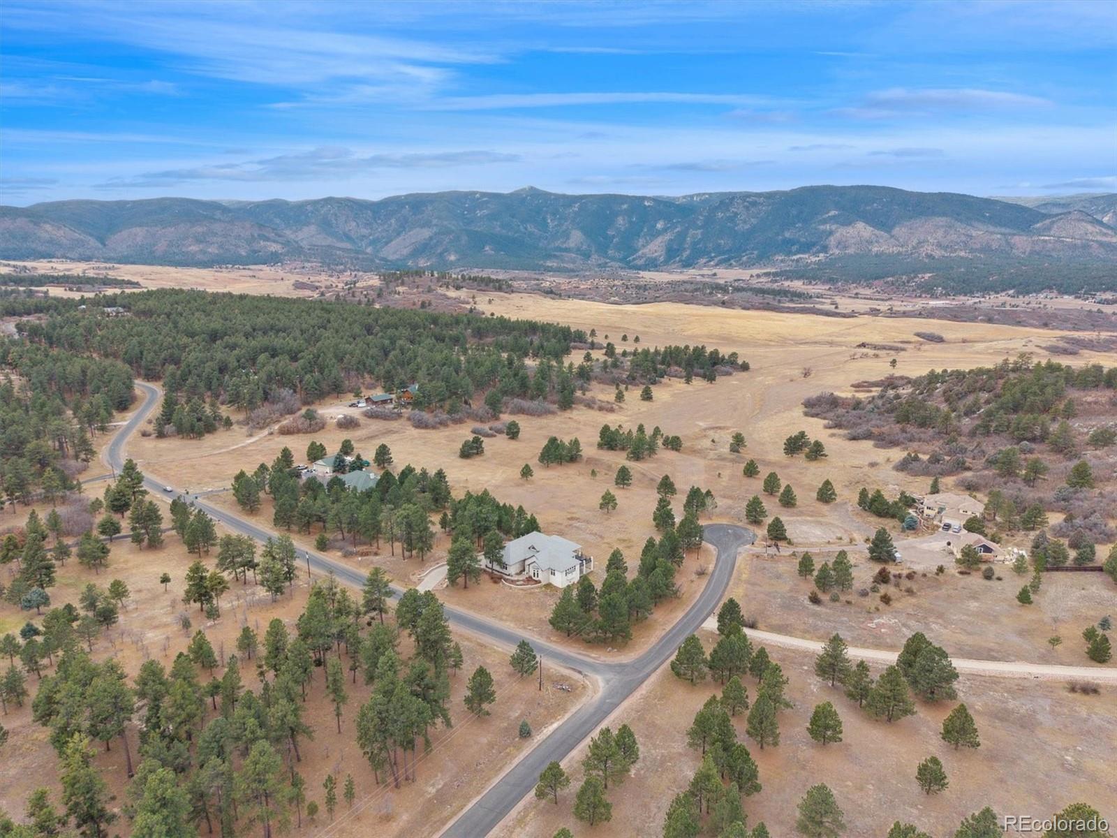 8061 Sugarloaf Road Larkspur CO 80118