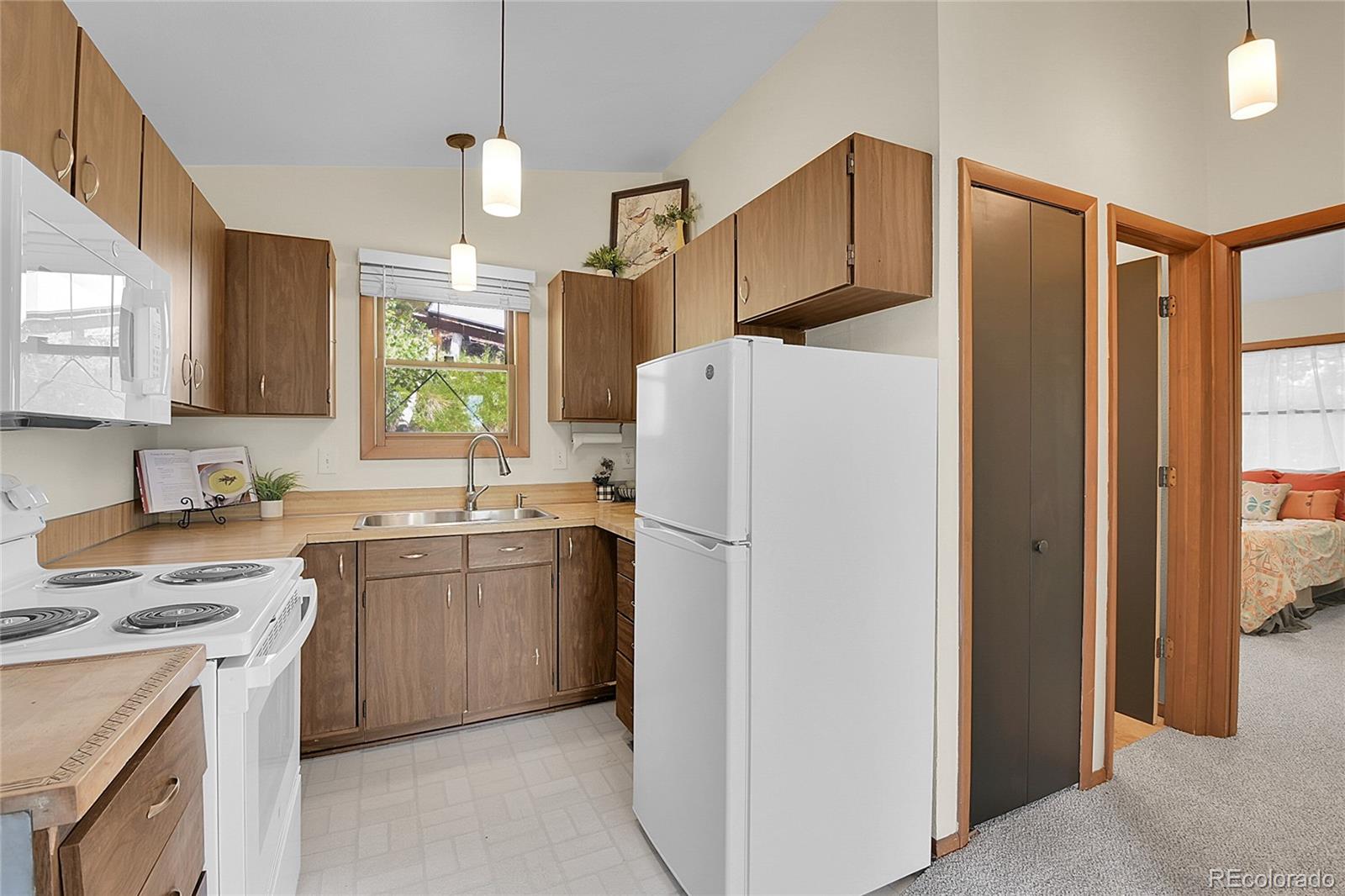 83 Hill Circle Evergreen CO 80439