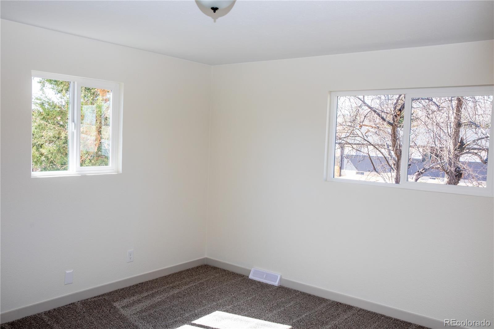 972 S Quail Way Lakewood CO 80226